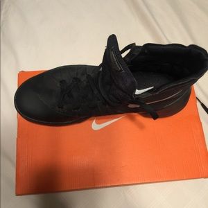 Nike basketball shoes for dunking. Hyper dunk